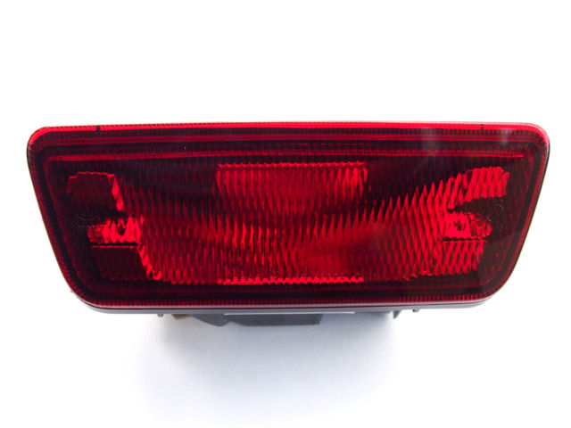 Lampa suplimentara ceata in bara spate  centru Nissan Juke