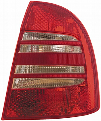 Lampa spate Superb